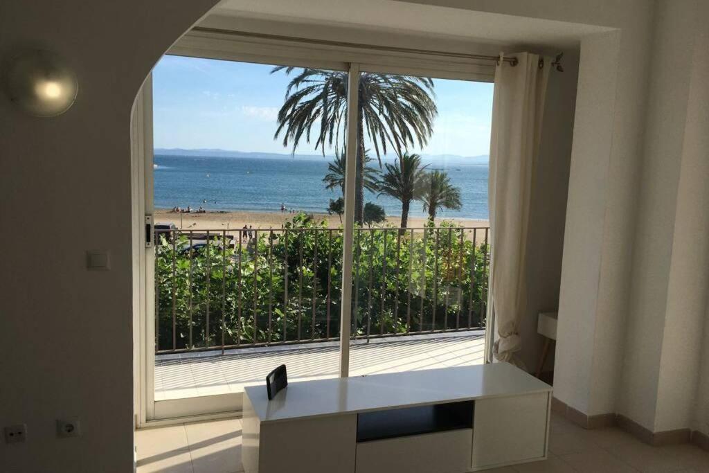 Apartamento Roses Playa Eksteriør billede